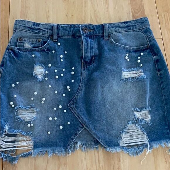 Rue 21 EUC    - Picture 1 of 4